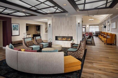 Hotel with jacuzzi