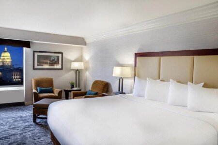Hotel with jacuzzi