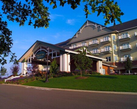 Hotel with jacuzzi