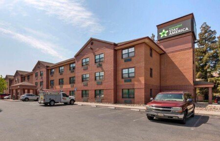 Hotel with air conditioning