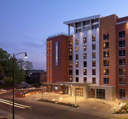 Hotel with gym