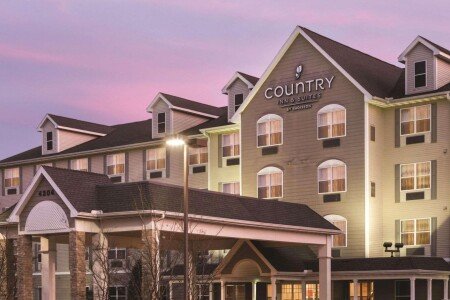 Hotel with jacuzzi
