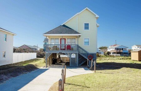 House 4 bedrooms, with jacuzzi