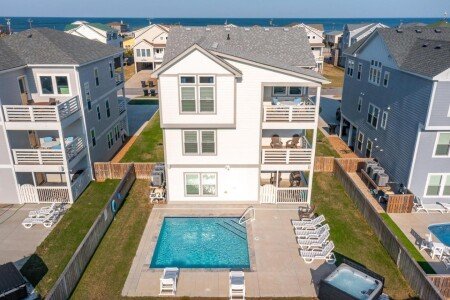 House 6 bedrooms, with jacuzzi