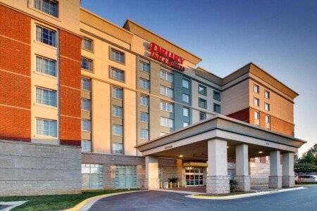 Hotel with jacuzzi