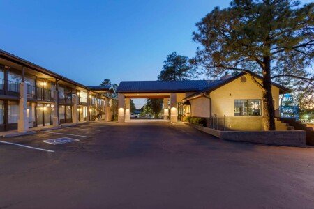 Hotel with air conditioning