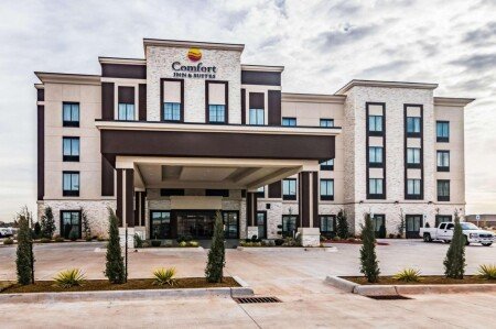 Hotel with jacuzzi