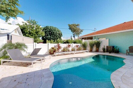 House 3 bedrooms, with jacuzzi