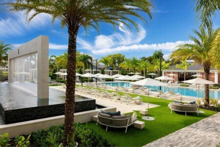 Hotel with pool