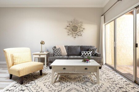 House 2 bedrooms, with pool