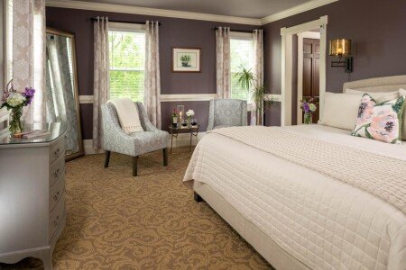 Bed and breakfast 2 guests, with pool