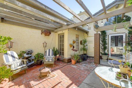 House 1 bedroom, with jacuzzi