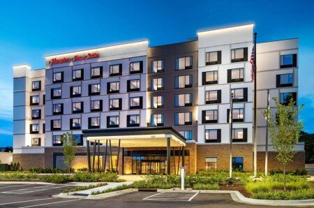 Hotel with pool