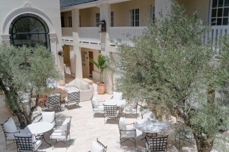 Hotel with air conditioning