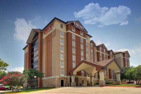 Hotel with jacuzzi
