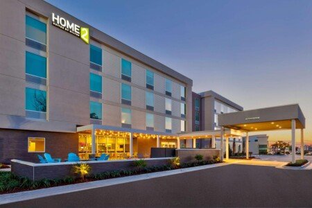 Hotel with pool