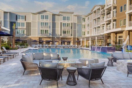 Hotel with jacuzzi