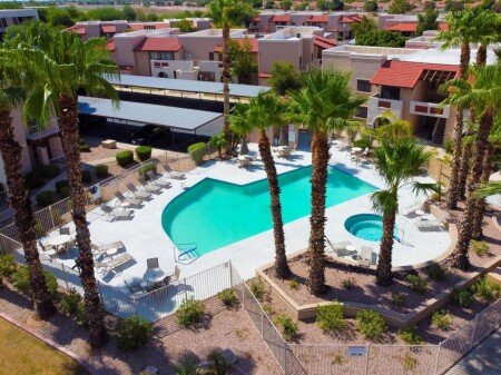 House 2 bedrooms, with jacuzzi