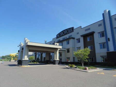 Hotel with jacuzzi