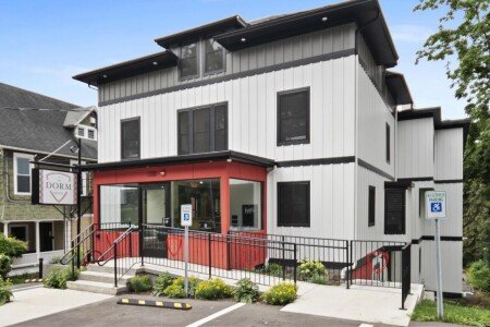 Hotel with air conditioning