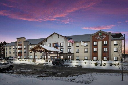 Hotel with jacuzzi