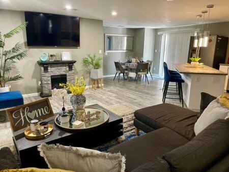 House 4 bedrooms, with jacuzzi