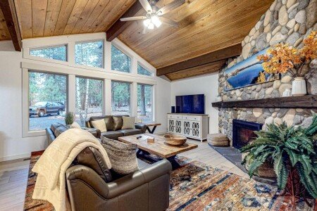 House 3 bedrooms, with pool