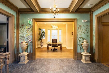 Hotel with air conditioning