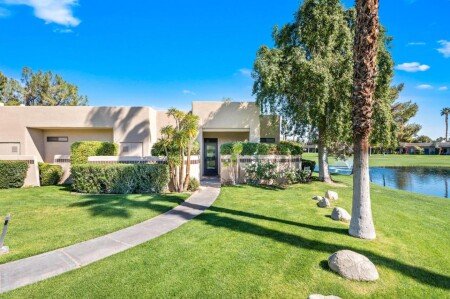 House 3 bedrooms, with jacuzzi