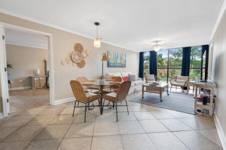 Apartment 2 bedrooms, with pool