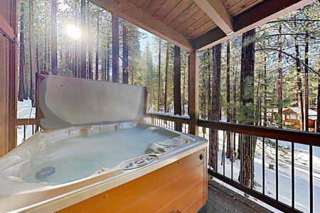 House 3 bedrooms, with jacuzzi