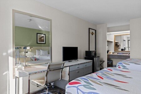 Hotel with air conditioning