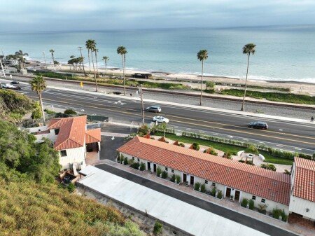Hotel with air conditioning