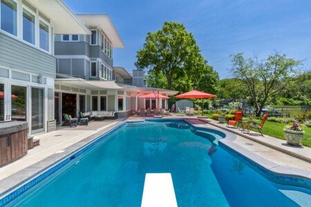 House 6 bedrooms, with jacuzzi