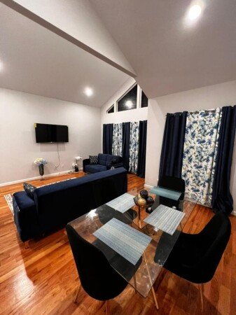 Apartment 3 bedrooms, with garden