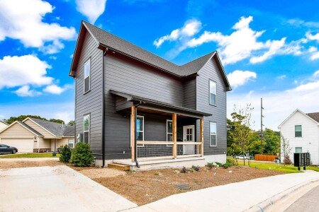 House 2 bedrooms, with air conditioning