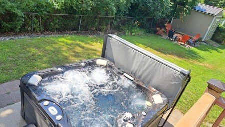 House 3 bedrooms, with jacuzzi