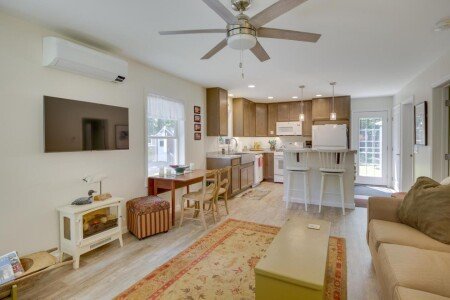 House 2 bedrooms, with pool