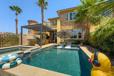 House 3 bedrooms, with jacuzzi