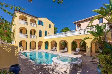 House 5 bedrooms, with jacuzzi