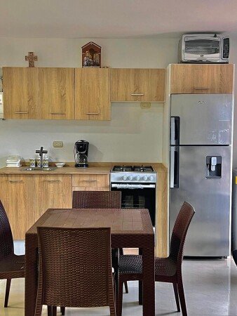Apartamento 2 habitaciones, con jardín