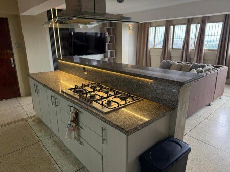 Apartamento 2 habitaciones, con jardín