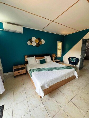 Bed and breakfast 1 chambre, avec climatisation