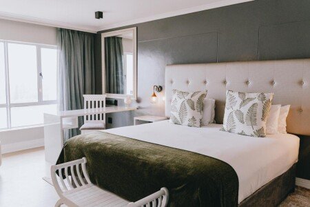 Hotel with jacuzzi