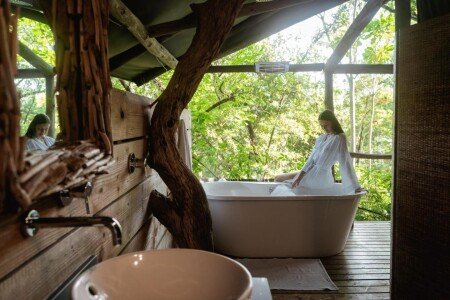 Hotel with jacuzzi