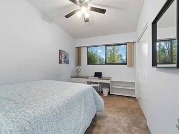 Room 6 guests, with wifi