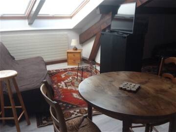 @todoptRoom 2 guests, @todoptwith wifi