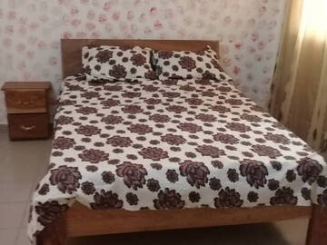 Room 2 guests, with wifi