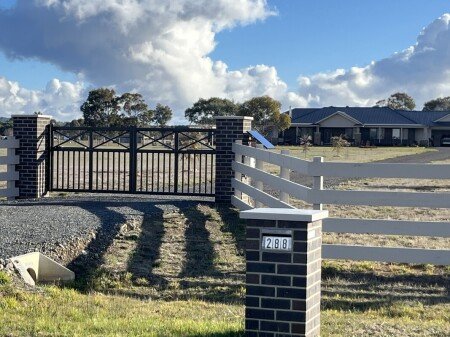 Room 1 guest, with garden