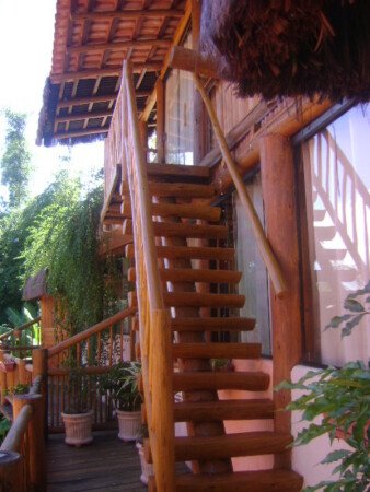 Hospedagem 1 quarto, com jardim